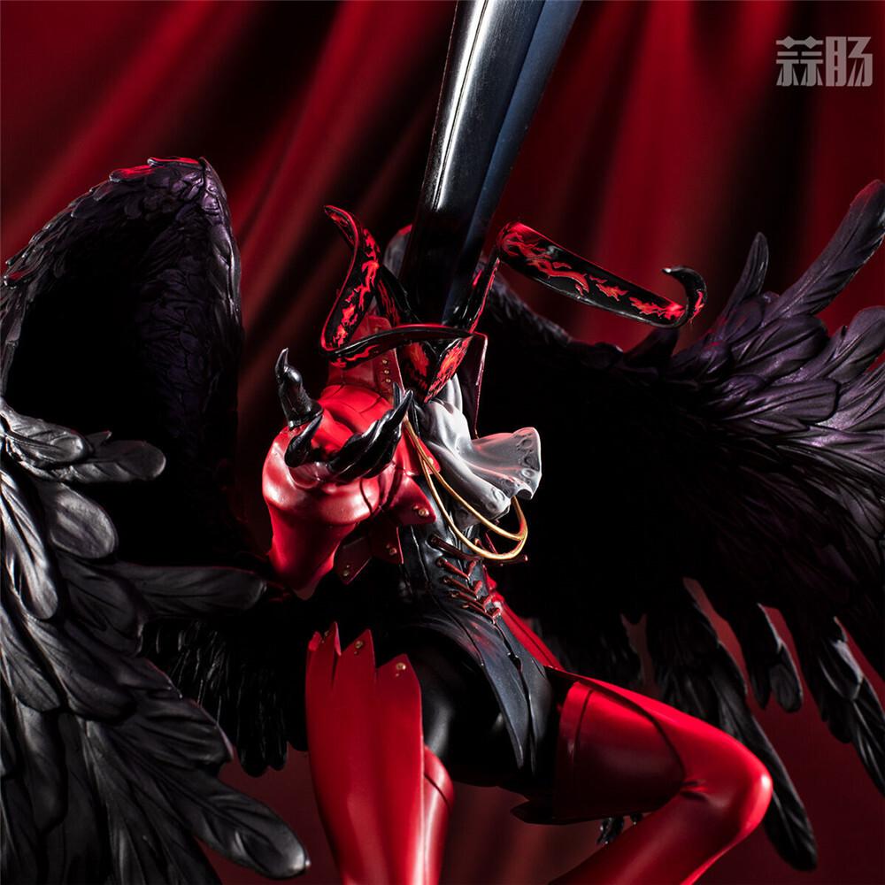 MegaHouse推出游戲角色DX《女神異聞錄5》的亞森 周年紀念版手辦