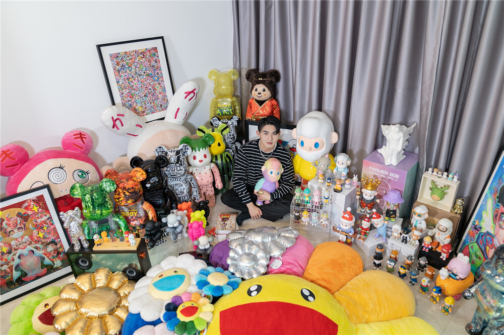 Bearbrick、FARMER BOB這類潮玩IP如何俘獲Z世代年輕人的心?
