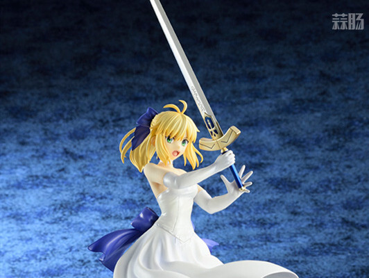 BellFine再版《命運之夜：無限劍制》Saber 白禮服1/8手辦
